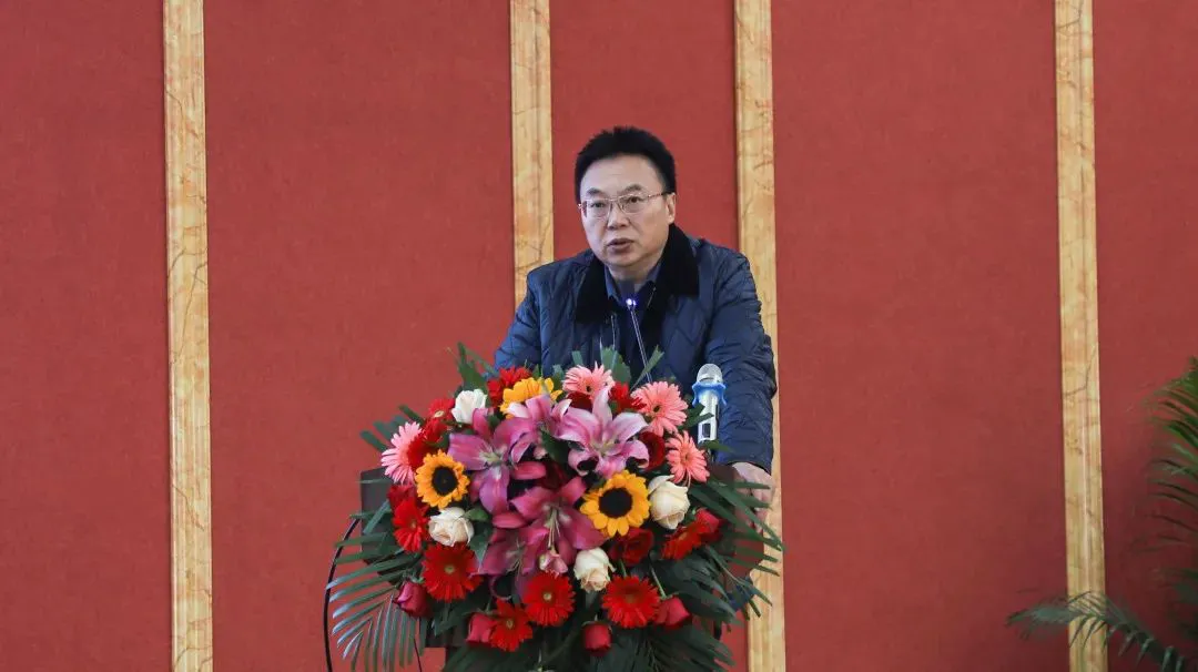 刻苦训练篮球时如何避免受伤的建议_0